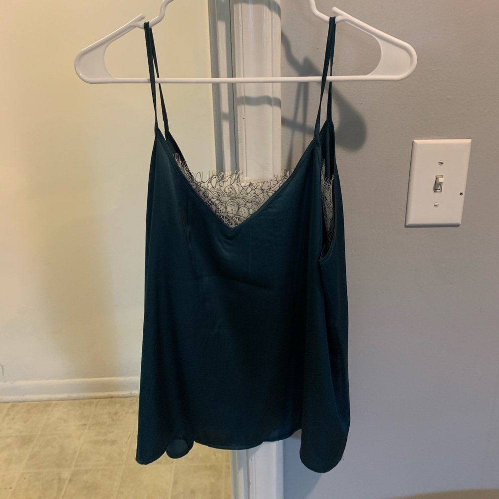 NWT FOREVER 21 Silky tank